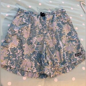 Columbia Shorts Women’s Tropical Large